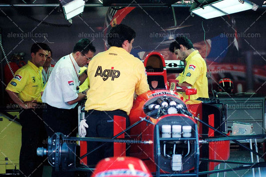 F1 1994 Gerhard Berger - Ferrari 412T1 - 19940017