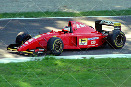 F1 1995 Gerhard Berger - Ferrari 412T2 - 19950013