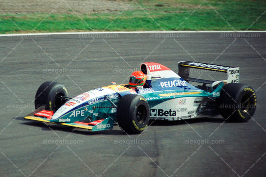 F1 1995 Eddie Irvine - Jordan 195 - 19950054