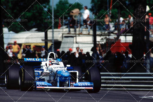 F1 1996 Gerhard Berger - Benetton B196 - 19960013