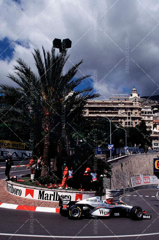 F1 1997 David Coulthard - McLaren MP4/12 - 19970025