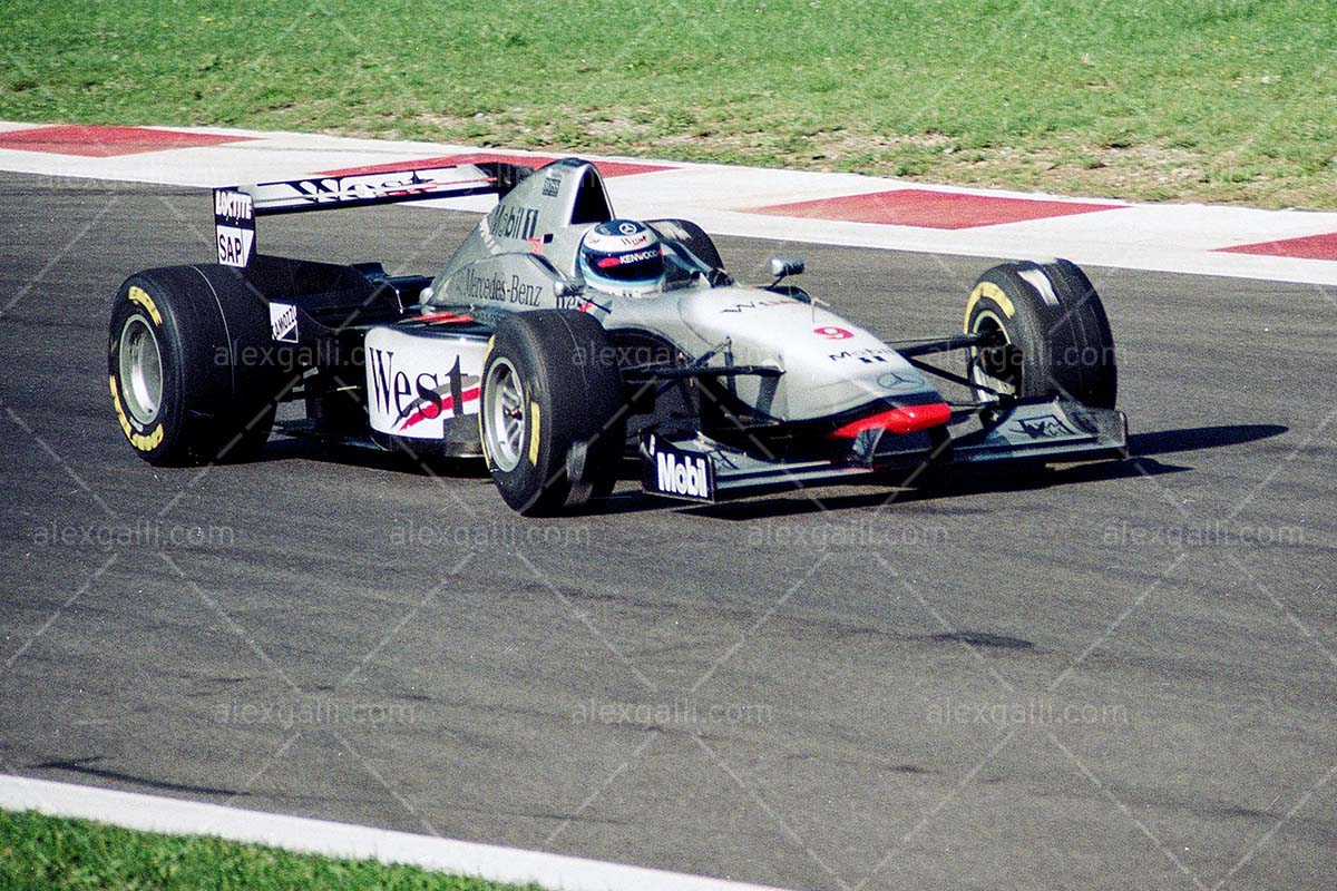 F1 1997 Mika Hakkinen - McLaren MP4/12 - 19970037