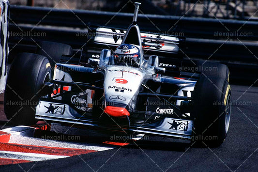 F1 1997 Mika Hakkinen - McLaren MP4/12 - 19970043