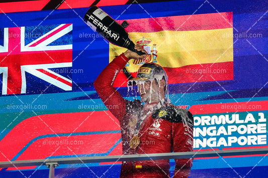 2023 - 15 Singapore GP - Carlos Sainz - Ferrari - 2315004 - alexgalli.com - F1 & Motorsport Stock Photos and More