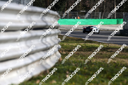 TD 050223 T05 - 211