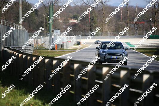 TD 050223 T06 - 054