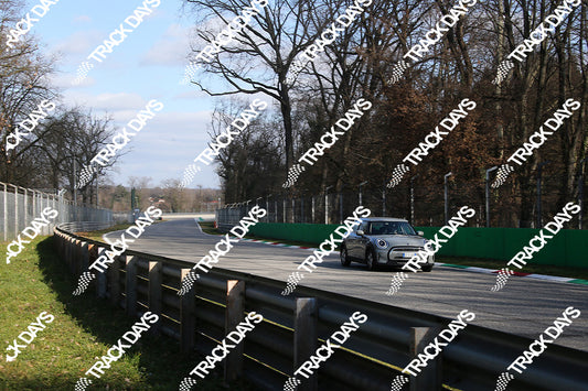 TD 050223 T06 - 064