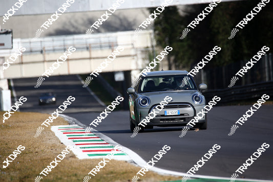 TD 050223 T06 - 007