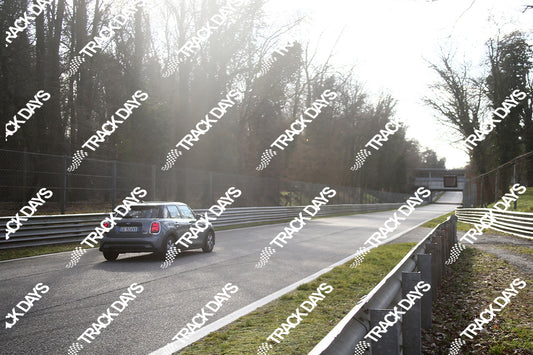 TD 050223 T06 - 084