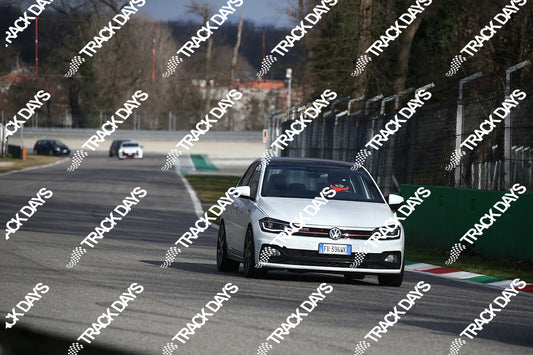TD 050223 T08 - 125