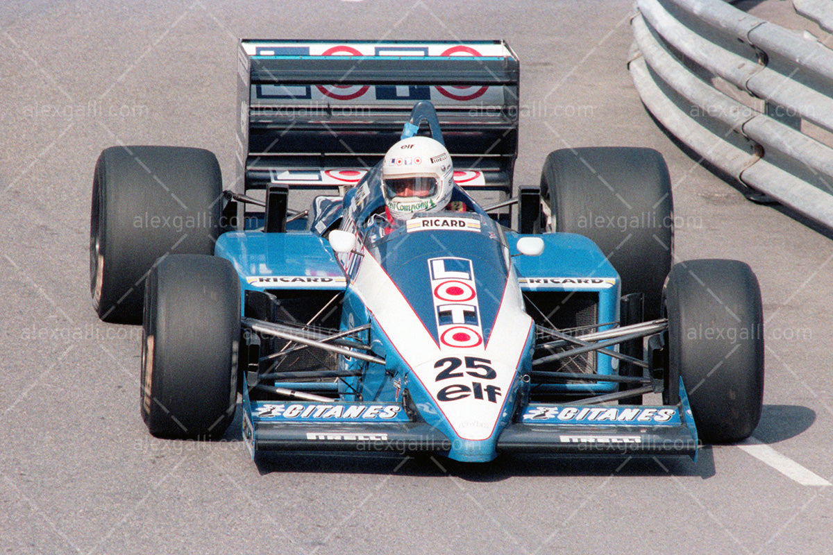 F1 1986 Rene Arnoux - Ligier JS27 - 19860011