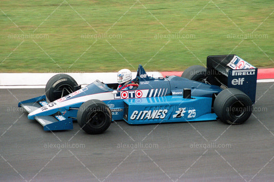 F1 1986 Rene Arnoux - Ligier JS27 - 19860008
