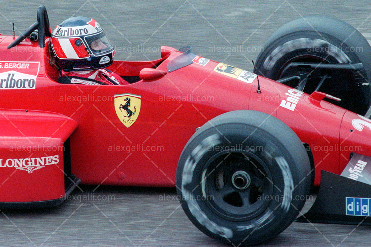 F1 1988 Gerhard Berger - Ferrari 8788C - 19880014