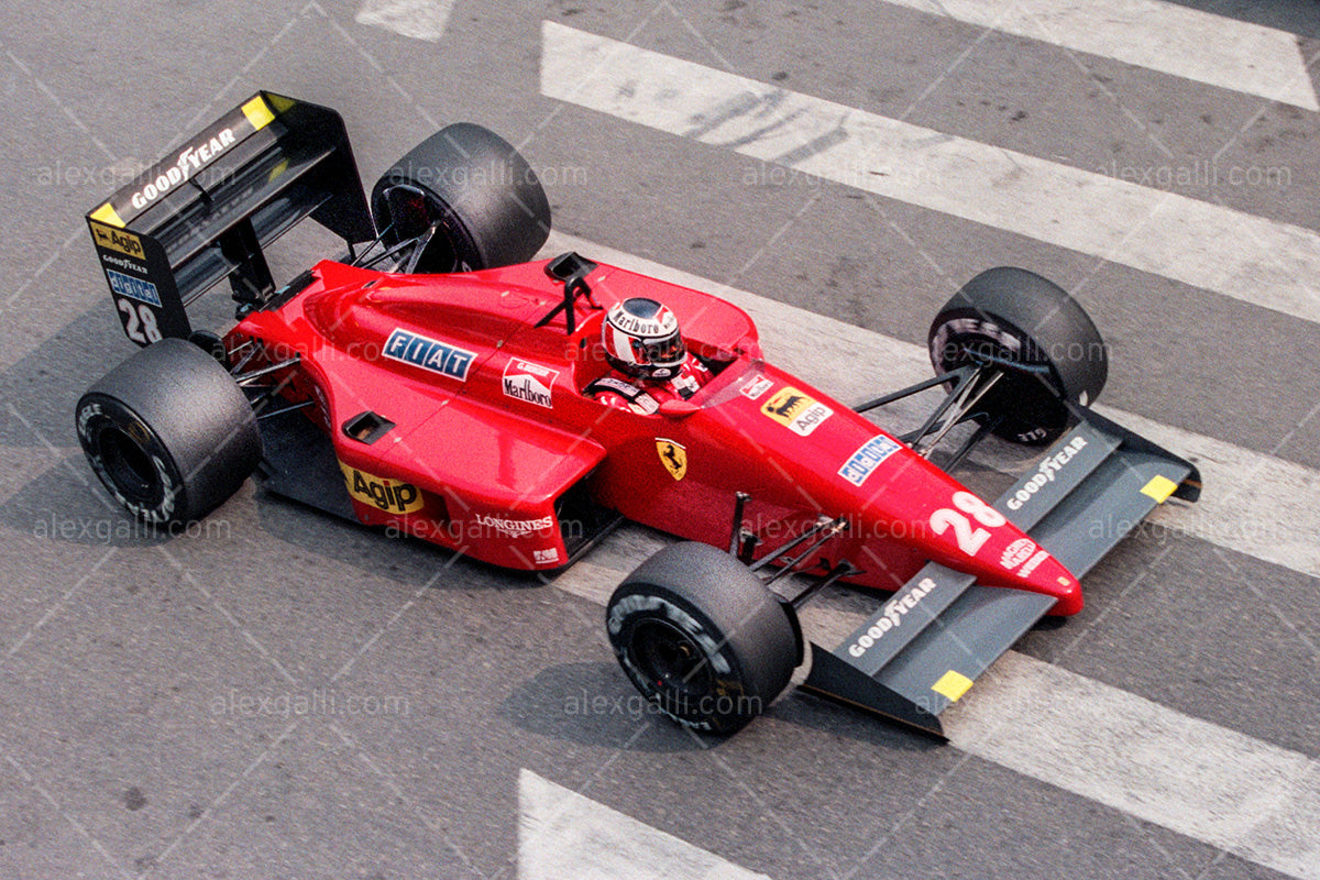 F1 1987 Gerhard Berger - Ferrari F1-87 - 19870023