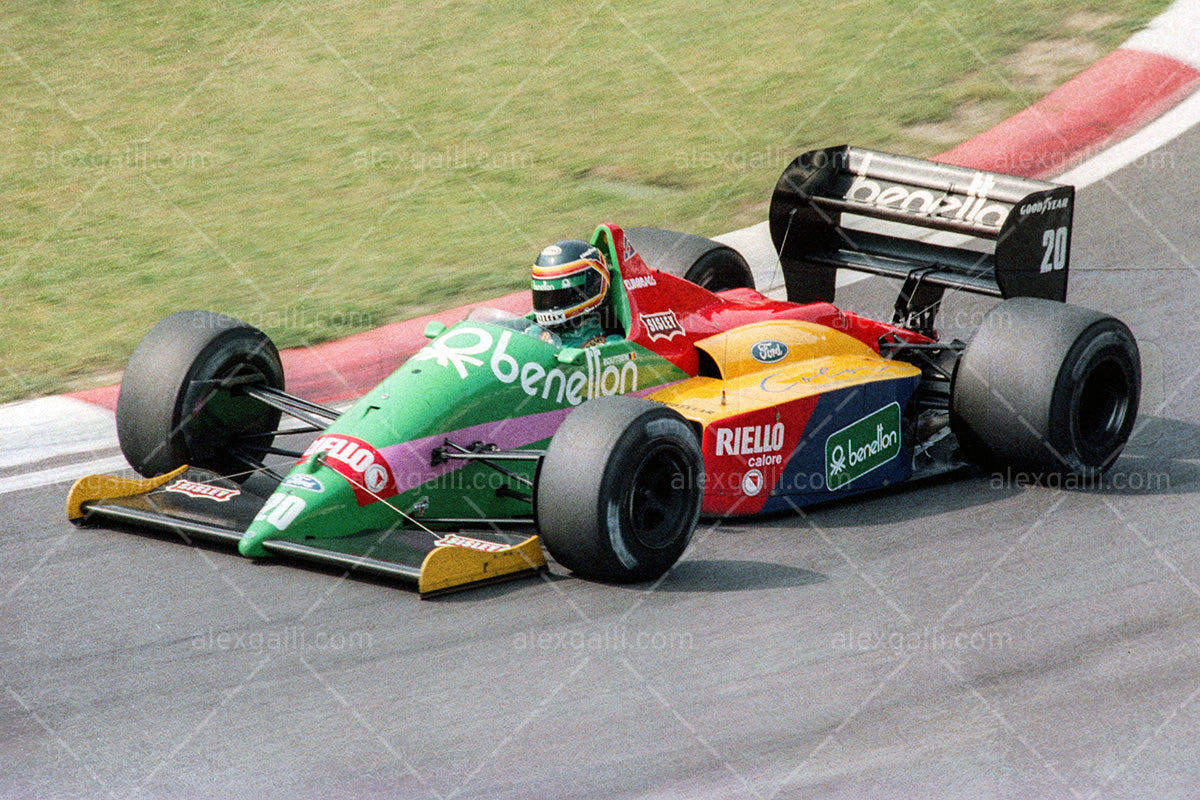 F1 1987 Thierry Boutsen - Benetton B187 - 19870033