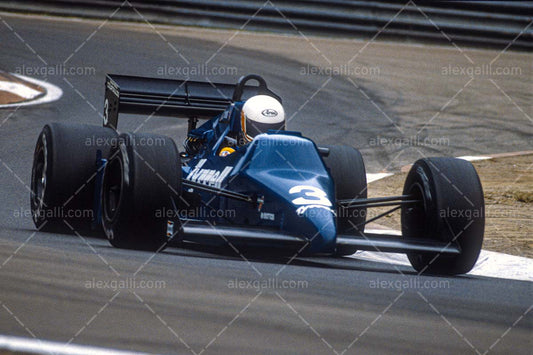 F1 1985 Martin Brundle - Tyrrell 014- 19850030