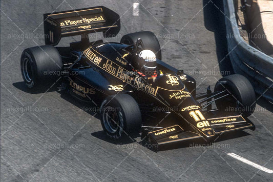 F1 1985 Elio De Angelis - Lotus 97T - 19850043