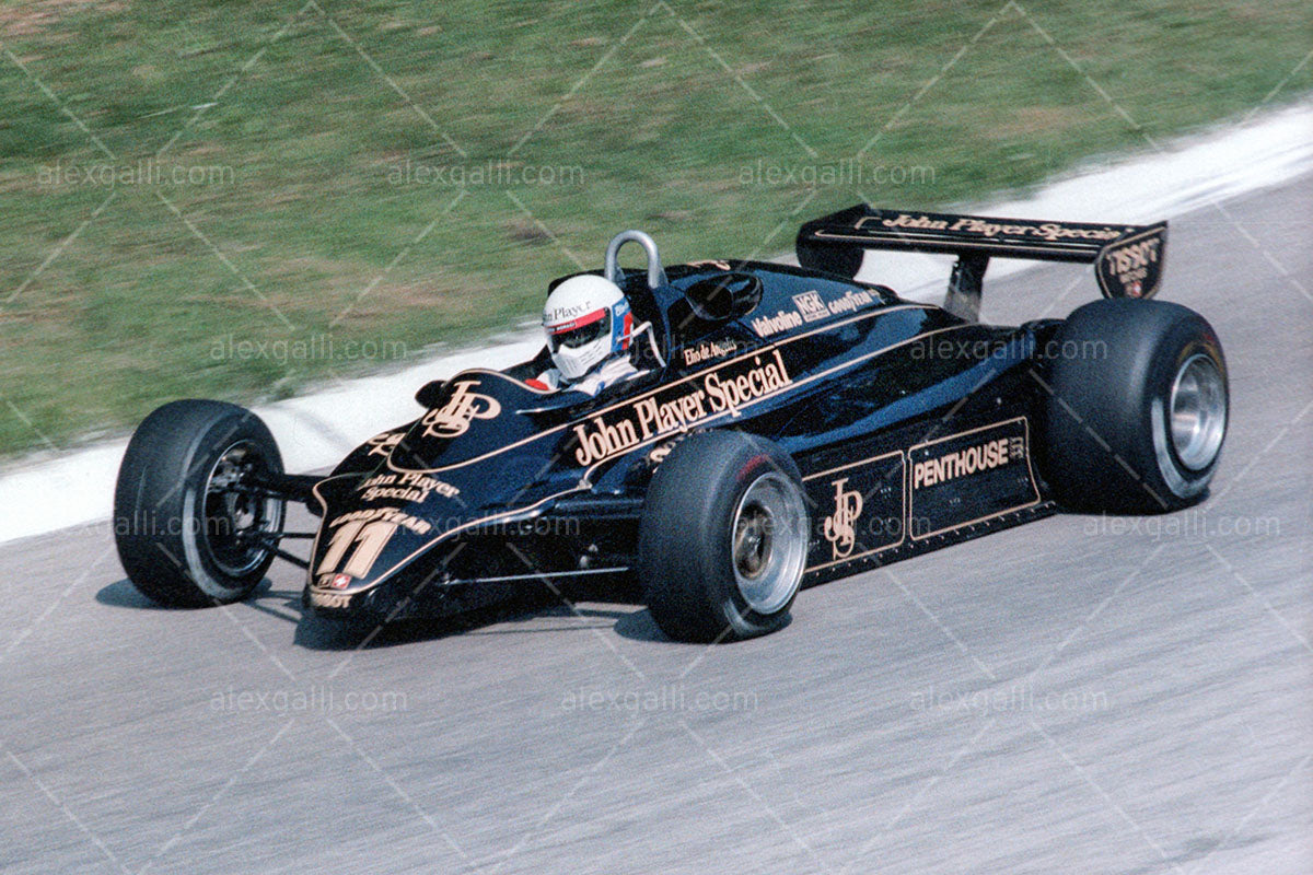 F1 1982 Elio De Angelis - Lotus 91 - 19820021