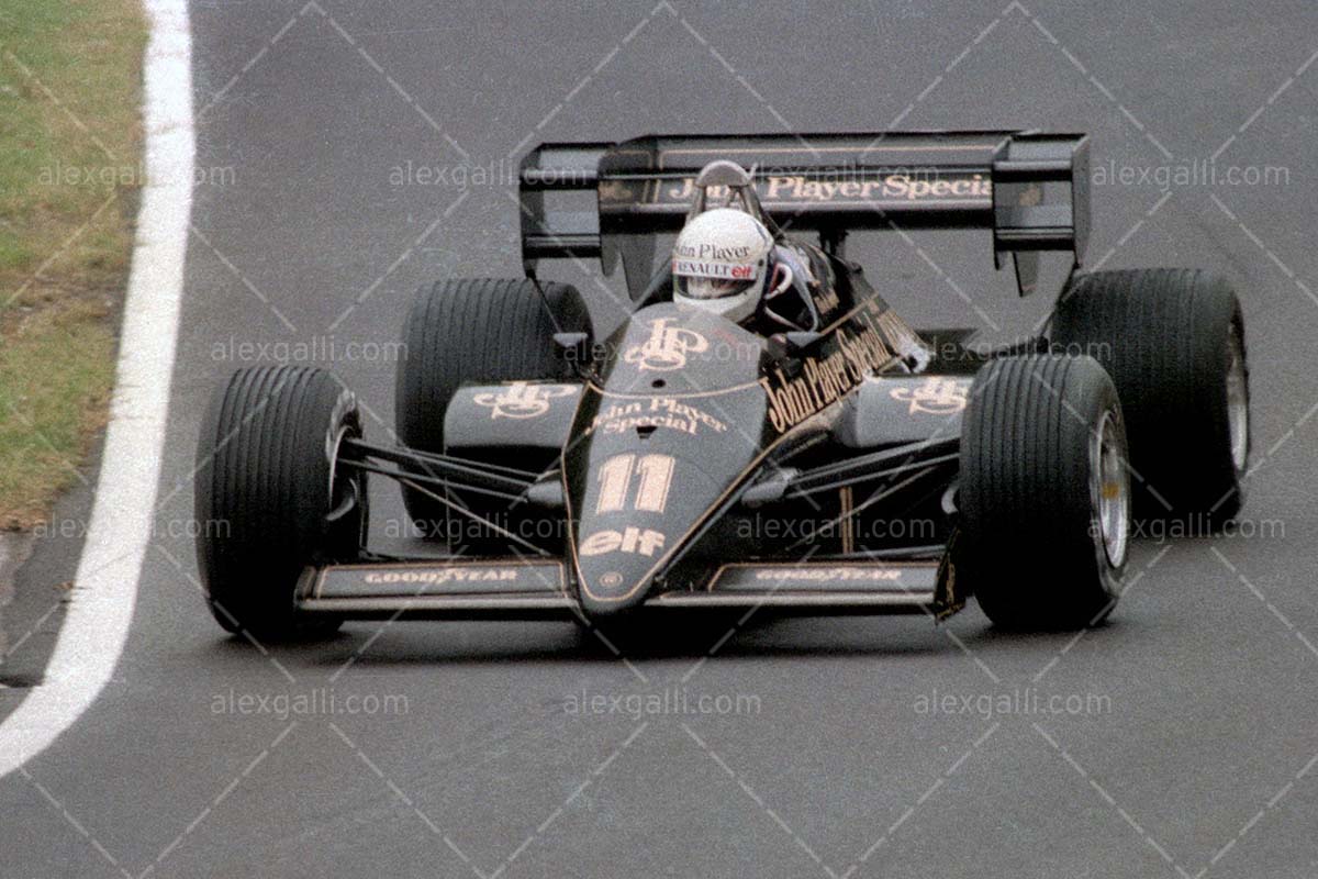 F1 1984 Elio De Angelis - Lotus 95T - 19840032