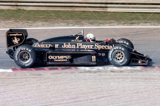 F1 1985 Elio De Angelis - Lotus 97T - 19850040