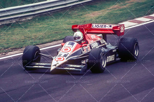 F1 1984 Andrea De Cesaris - Ligier JS23 - 19840040