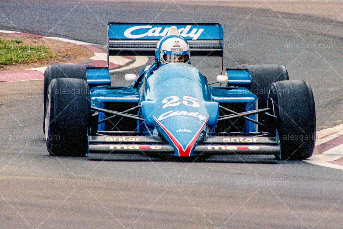 F1 1985 Andrea De Cesaris - Ligier JS25 - 19850046