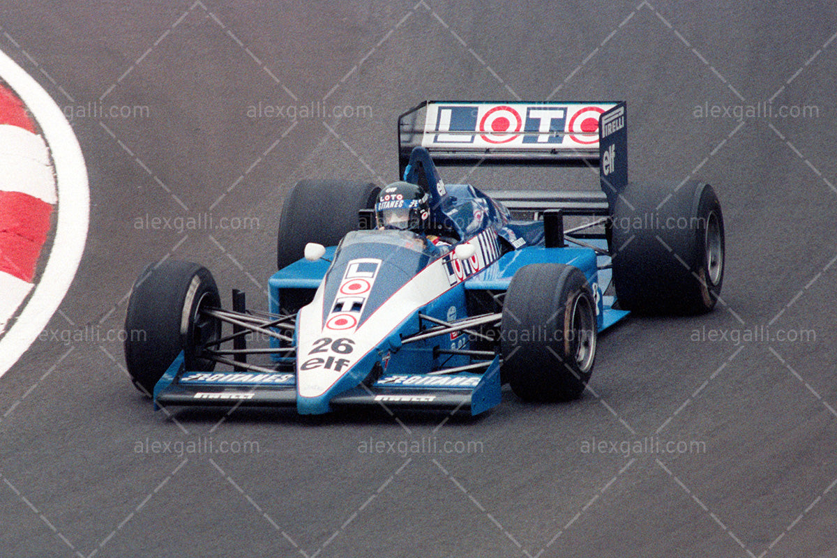 F1 1986 Jacques Laffite - Ligier JS27 - 19860060