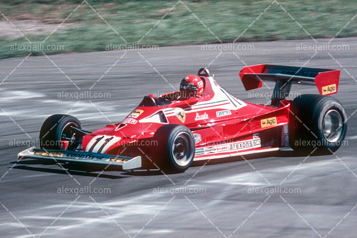 F1 1977 Niki Lauda - Ferrari 312 T2 - 19770038