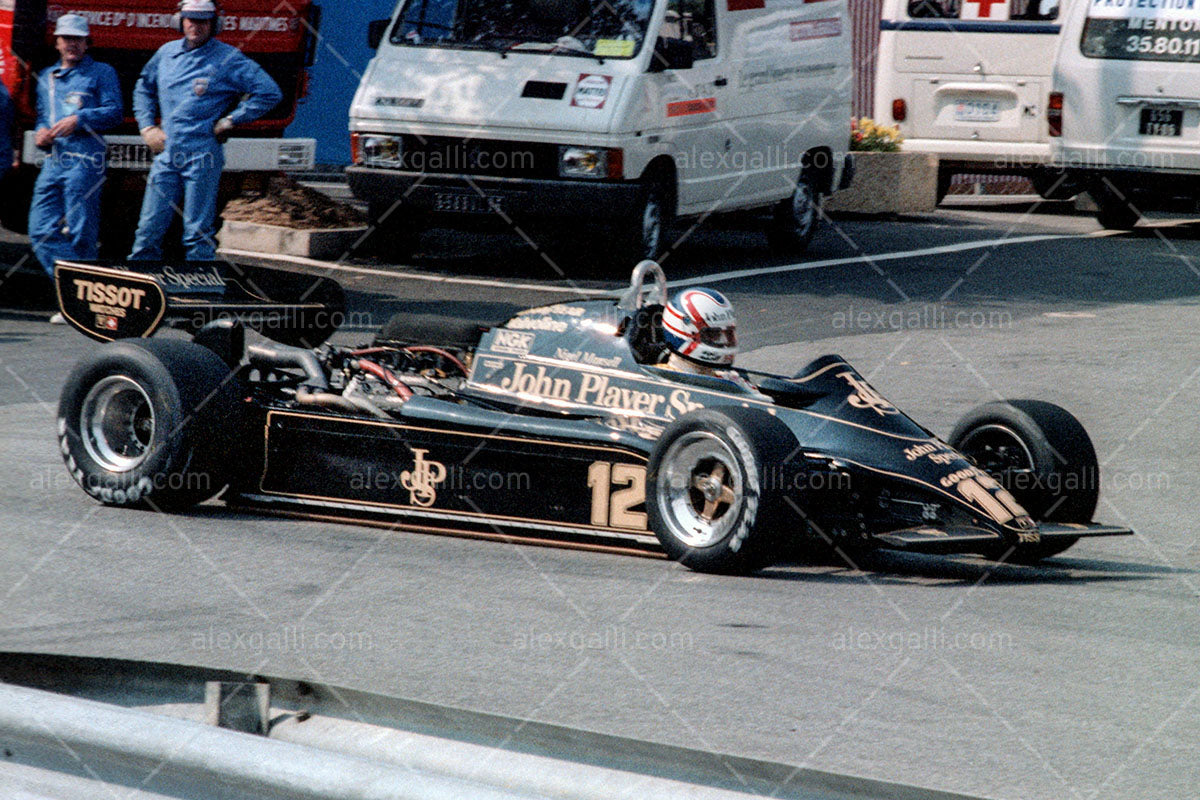 F1 1982 Nigel Mansell - Lotus 91 - 19820046