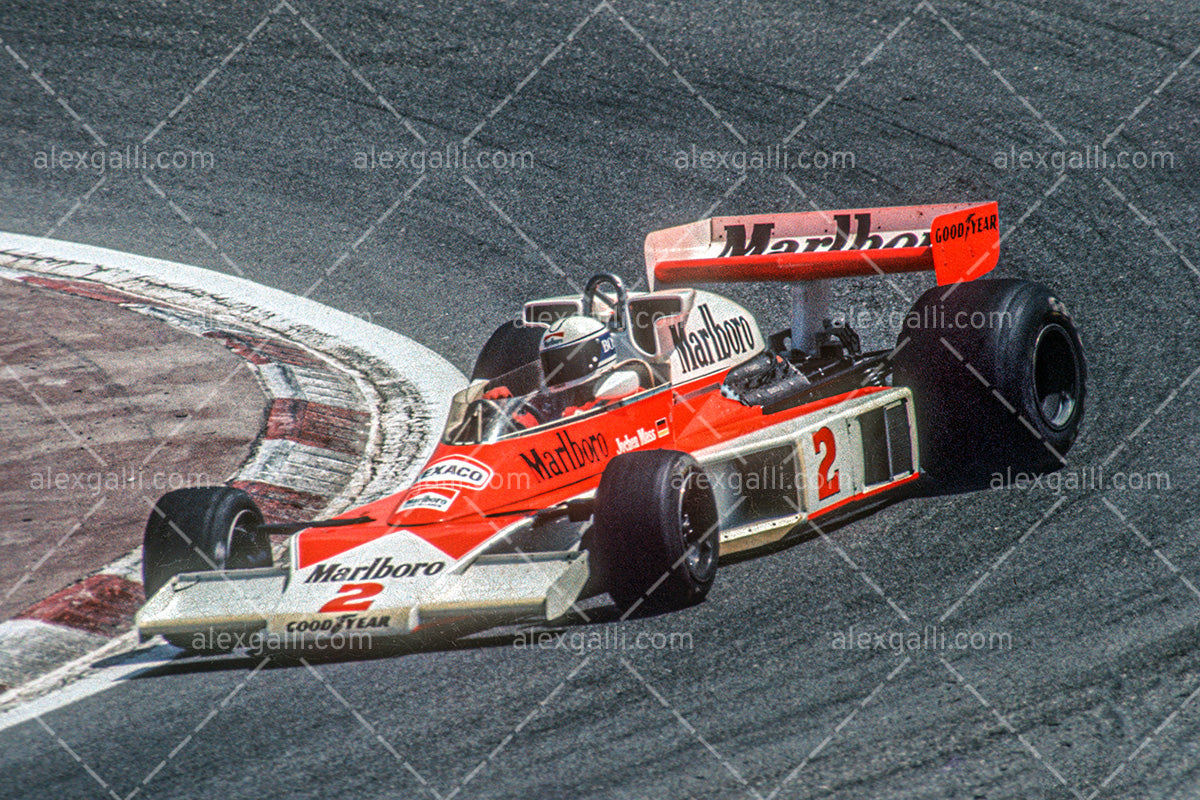 F1 1977 Jochen Mass - McLaren M23 - 19770042