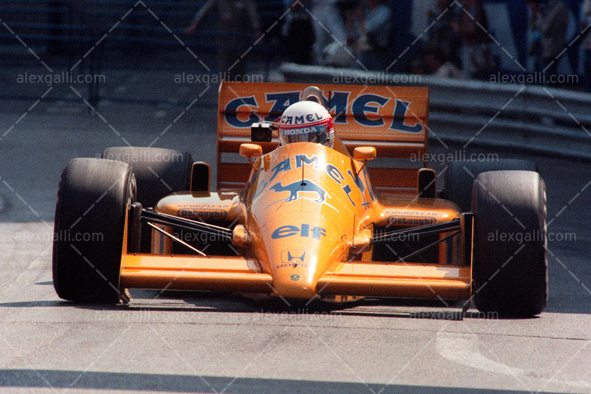 F1 1987 Satoru Nakajima - Lotus 99T - 19870078