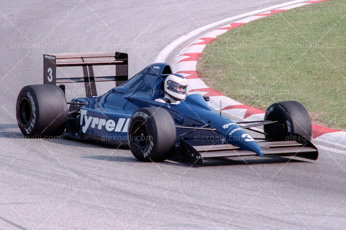 F1 1989 Jonathan Palmer - Tyrrell 018 - 19890063