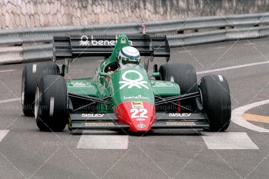 F1 1984 Riccardo Patrese - Alfa Romeo 184T - 19840067