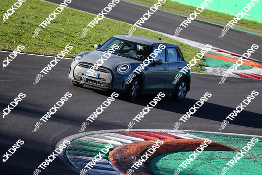 TD 201122 T01 - 109