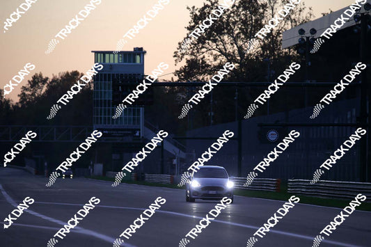 TD 201122 T10 - 075