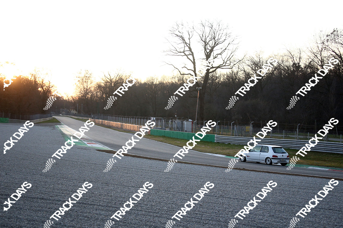 TD 220123 T10 - 018