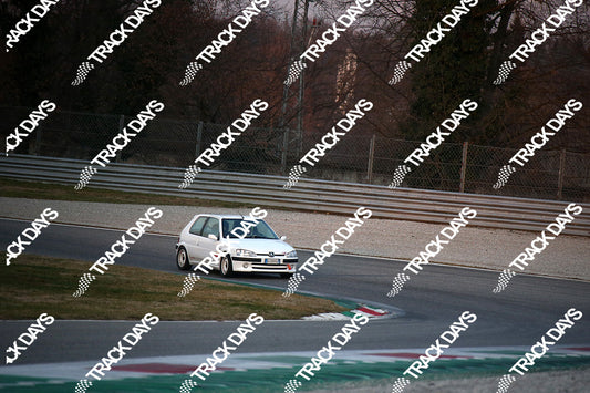 TD 220123 T10 - 028