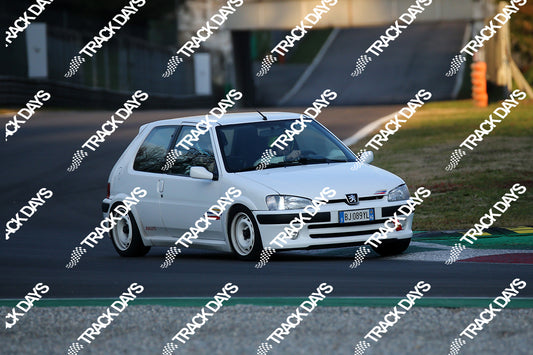TD 220123 T10 - 037