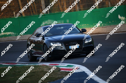 TD 220123 T10 - 039