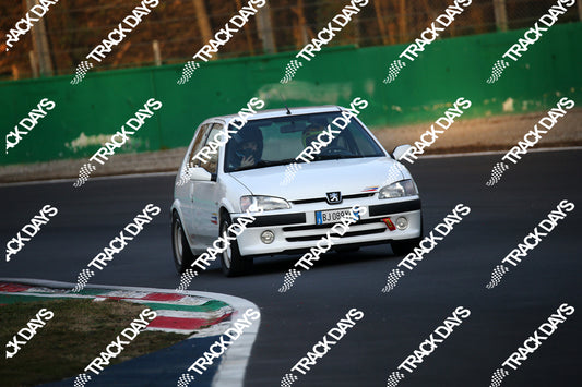 TD 220123 T10 - 040