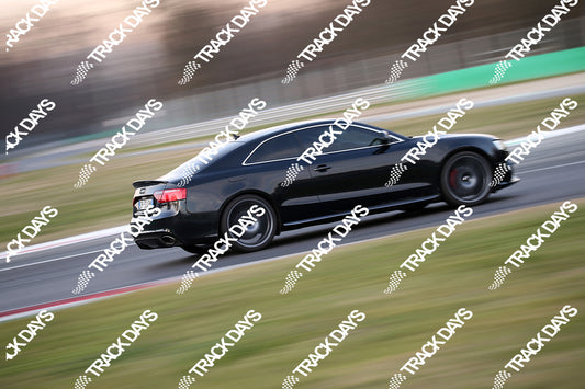 TD 220123 T10 - 066