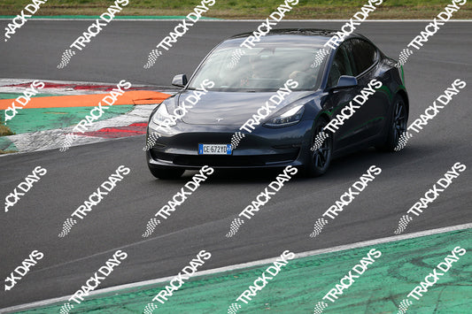 TD 220123 T04 - 024