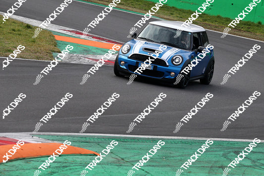 TD 220123 T05 - 074