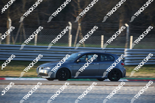 TD 220123 T09 - 035