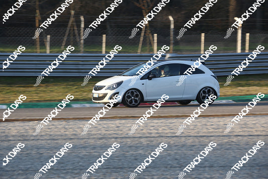 TD 220123 T09 - 036