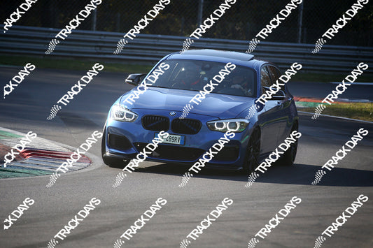 TD 271122 T04 - 017