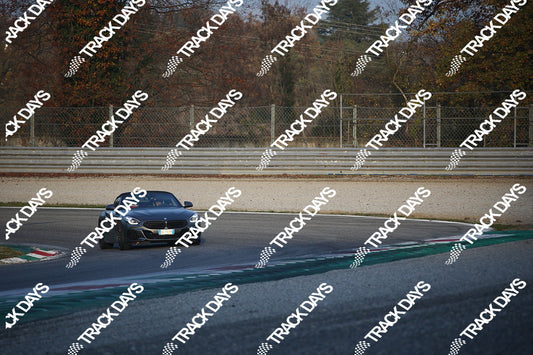 TD 271122 T09 - 018