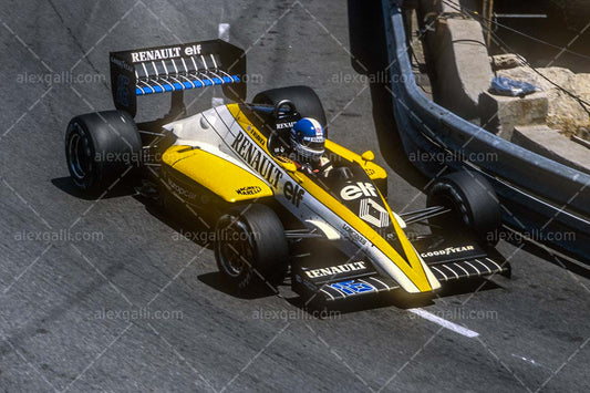 F1 1985 Derek Warwick - Renault RE60 - 19850157