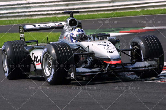 F1 2002 David Coulthard - McLaren MP4-17 - 20020019