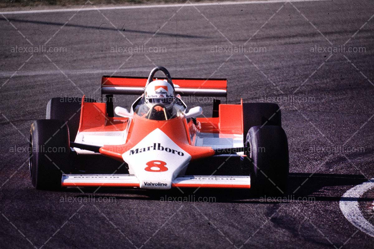 F1 1981 Andrea De Cesaris - McLaren MP4/1 - 19810014